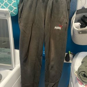 Puma joggers